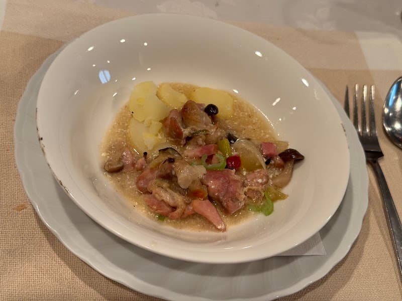 ビストロ ロマネの店内・料理の写真 2枚目