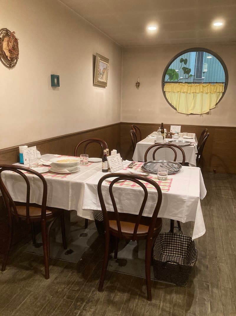 ビストロ ロマネの店内・料理の写真 3枚目