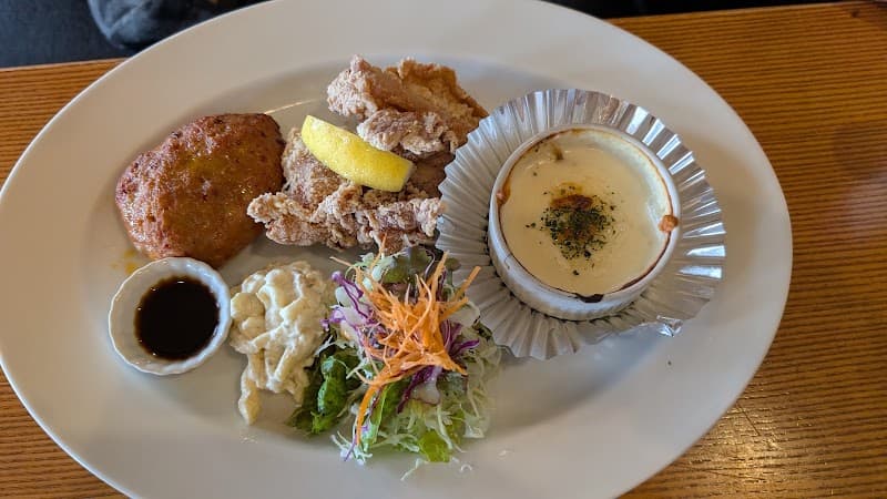 究極のハンバーグ ZESTの店内・料理の写真 3枚目