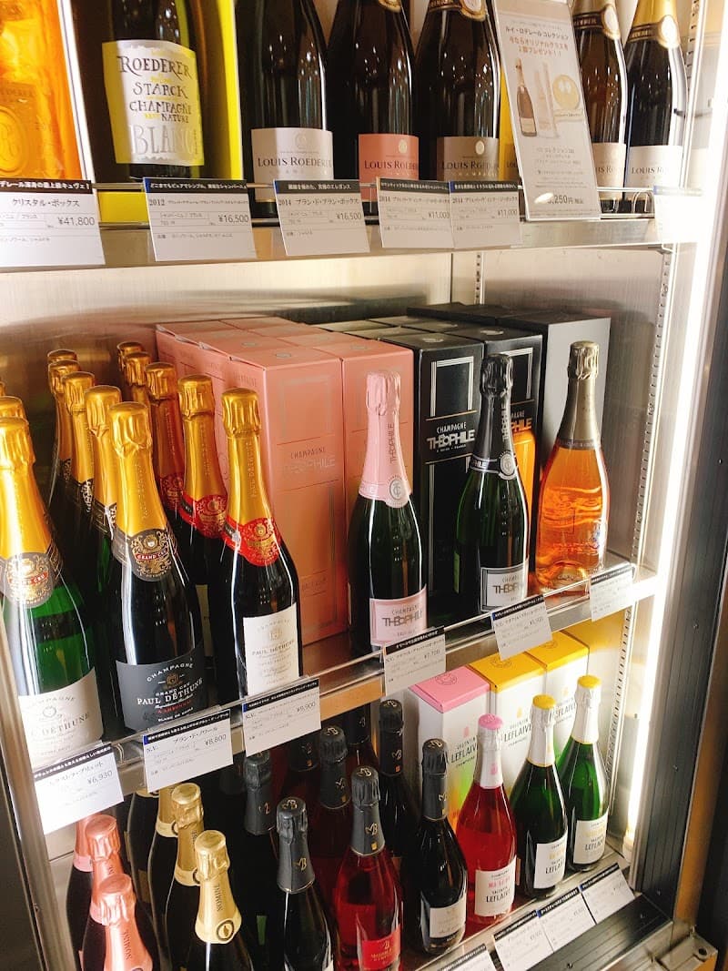 ワインショップ・エノテカ 富山大和店の店内・料理の写真 2枚目