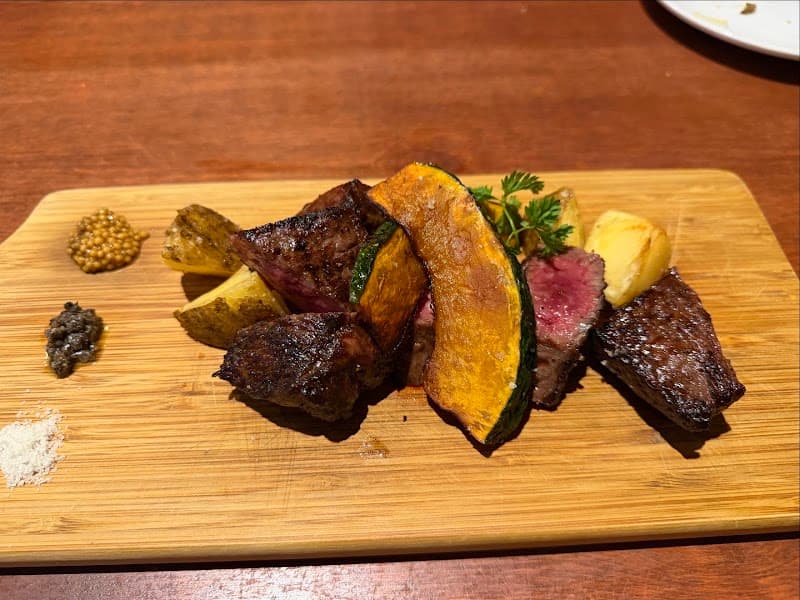 炭焼きビストロ楽 ‐Luck‐の店内・料理の写真 3枚目