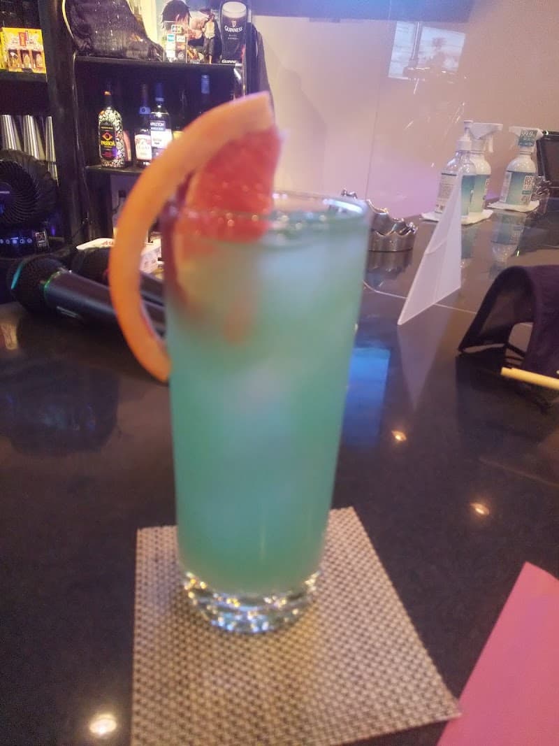 BAR SHANKSの店内・料理の写真 3枚目