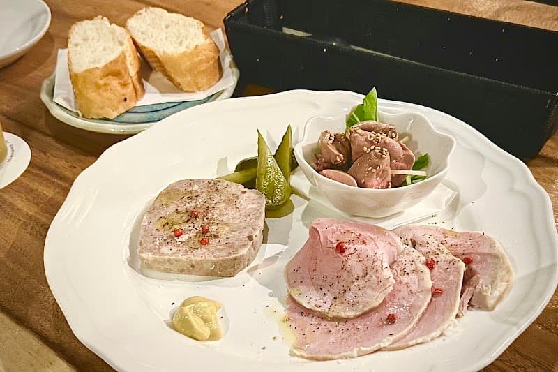 BAR OWLの店内・料理の写真 2枚目