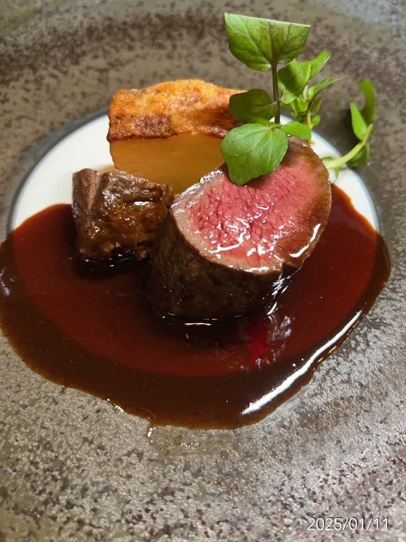 bistro Cochon d’or 【ビストロ コションドール】の店内・料理の写真 2枚目