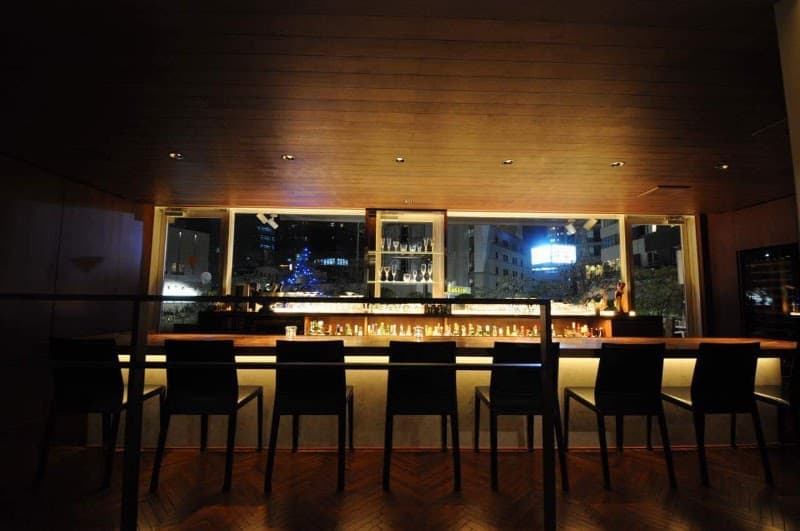 BAR LaCour