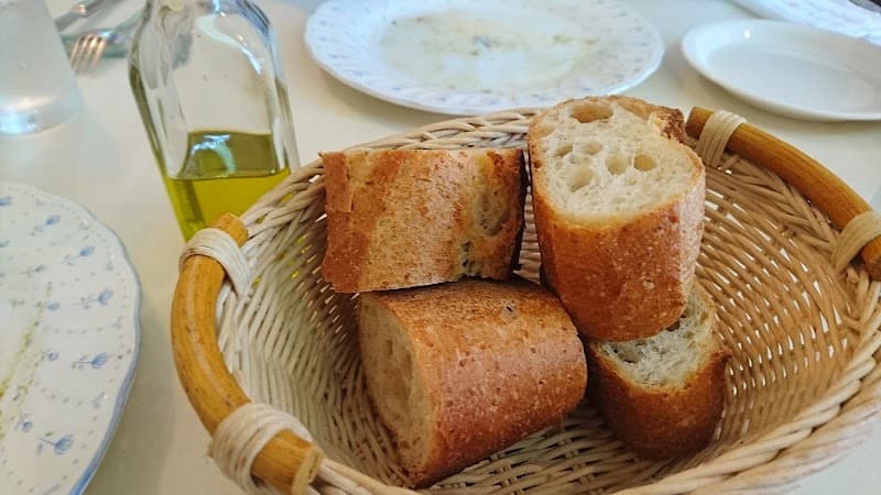 ビストロ・ミジョテの店内・料理の写真 2枚目