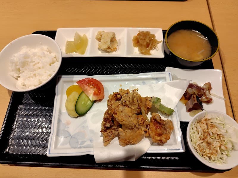 スミル食堂の店内・料理の写真 3枚目