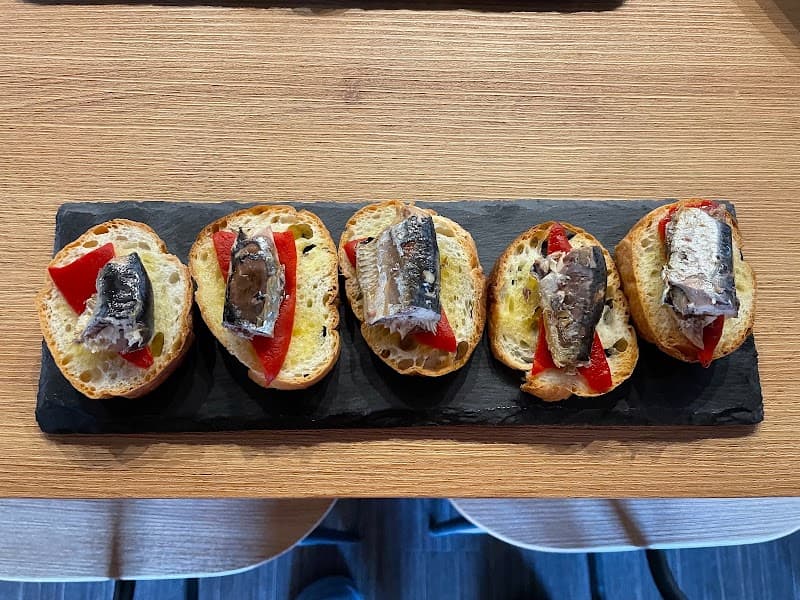 bassy CLAN スペインバーの店内・料理の写真 2枚目