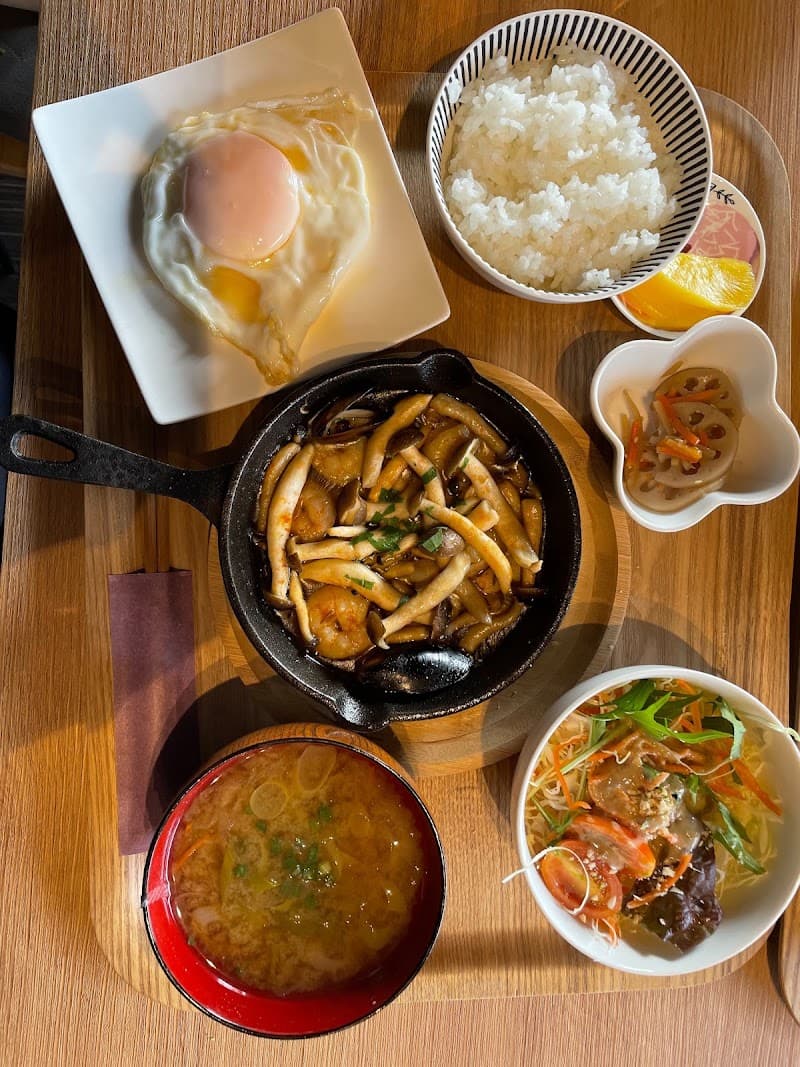 bassy CLAN スペインバーの店内・料理の写真 3枚目
