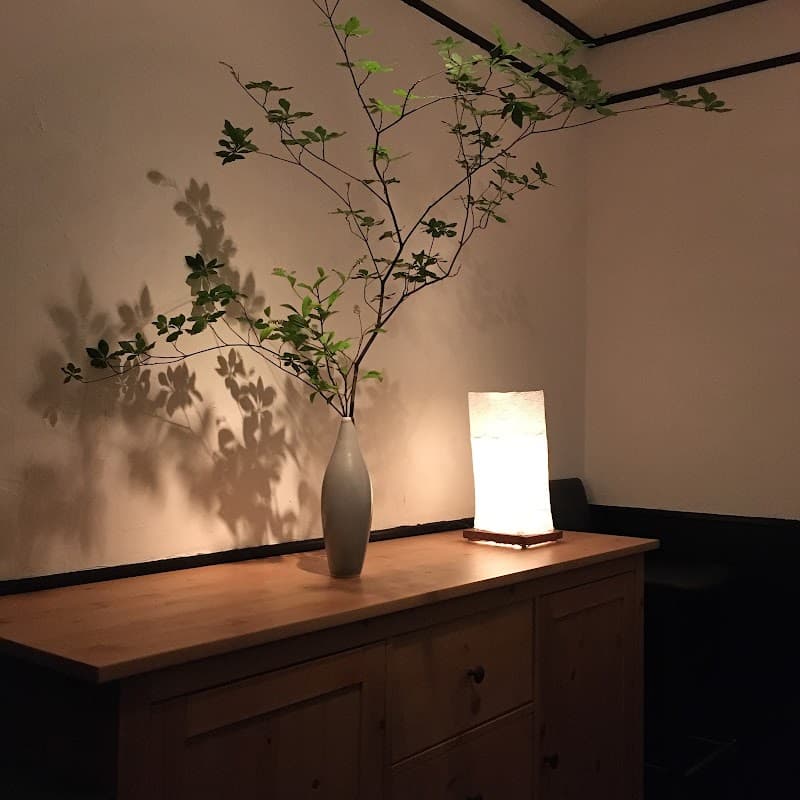 bar TANELORN バー タネローンの店内・料理の写真 3枚目
