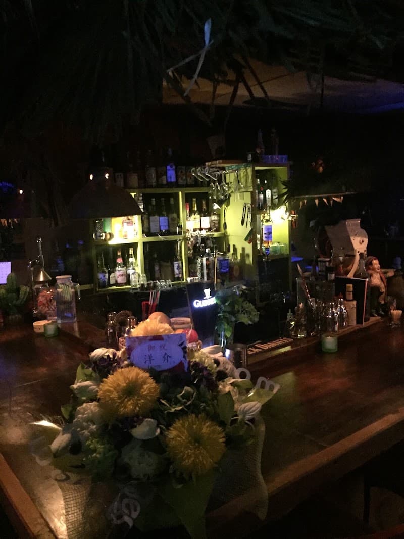 Pousse Bar(3F.Old's ライブand ディスコ)の店内・料理の写真 3枚目