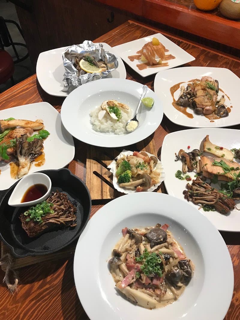 ミートアンドワインの店内・料理の写真 2枚目
