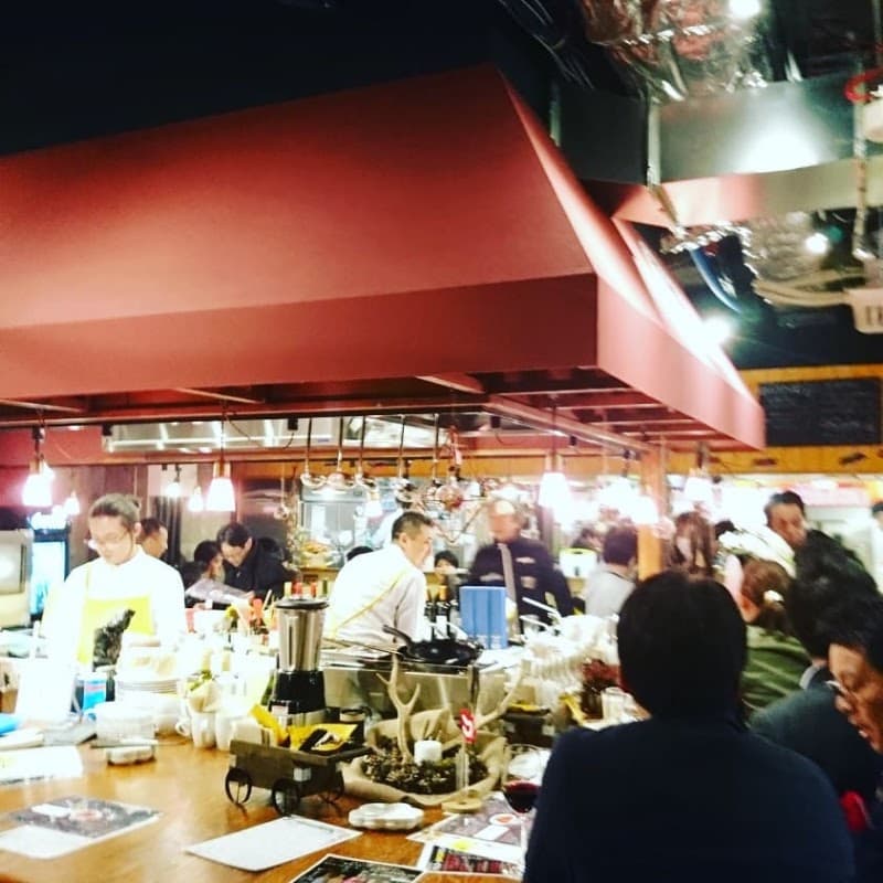 ミートアンドワインの店内・料理の写真 3枚目