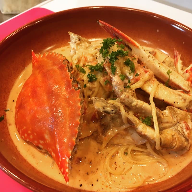 お肉とワインのお店 TANTOの店内・料理の写真 2枚目
