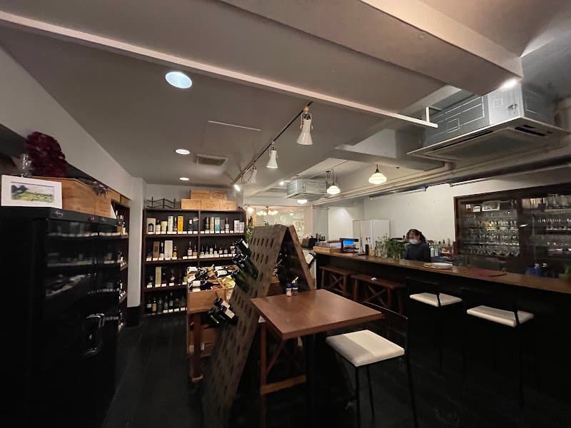 ヴァン・フロマージュ（Ｖｉｎ・Ｆｒｏｍａｇｅ）ＺＡＫＩの店内・料理の写真 3枚目