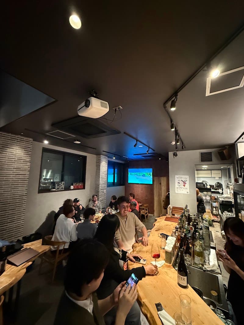 THE CELLAR TOKYOの店内・料理の写真 3枚目