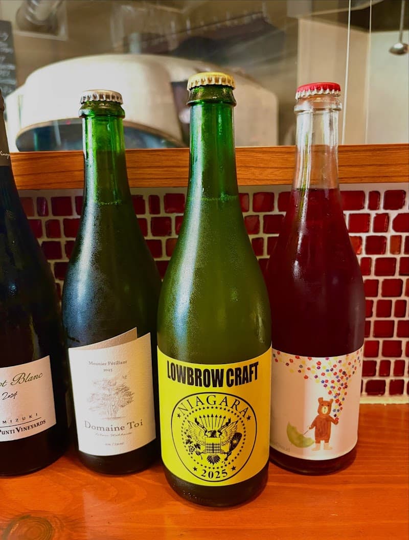 日本ワインと天然酵母ピッツァ Cottonの店内・料理の写真 3枚目