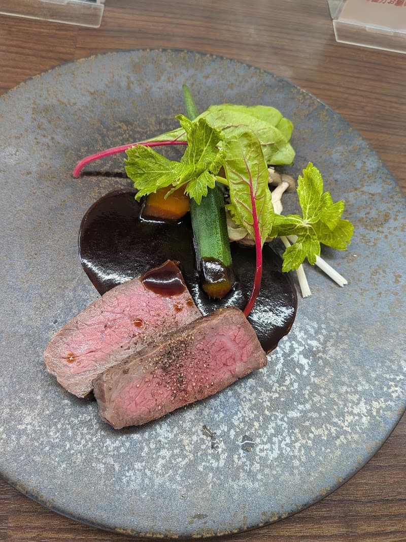 ル・レストラン・スドウの店内・料理の写真 3枚目