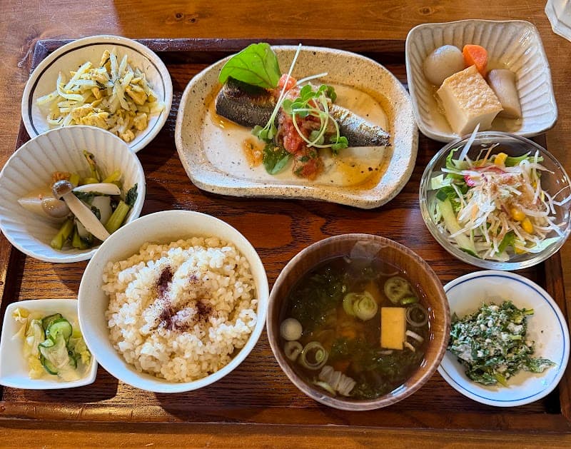maybe something goodの店内・料理の写真 3枚目