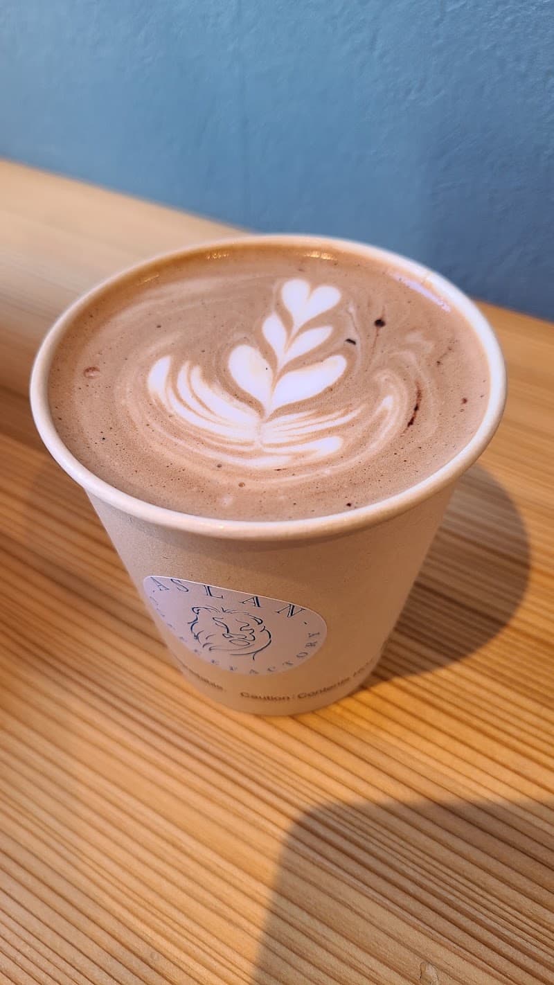 ASLAN COFFEE FACTORYの店内・料理の写真 3枚目