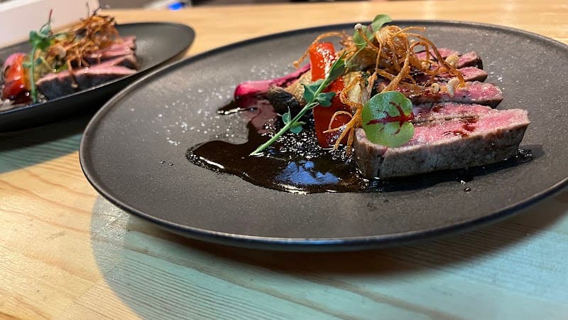黒毛和牛とパスタとワイン Keith pace -キースペース-の店内・料理の写真 2枚目