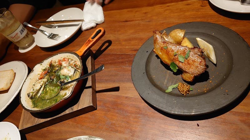 オーシャンビストロトゥクトゥクの店内・料理の写真 3枚目