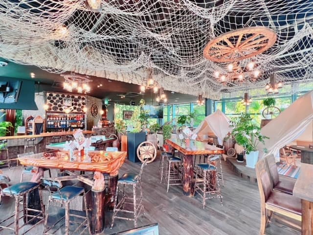 【ARCADIA VILLAGE】ｱﾙｶﾃﾞｨｱｳﾞｨﾚｯｼﾞの店内・料理の写真 3枚目