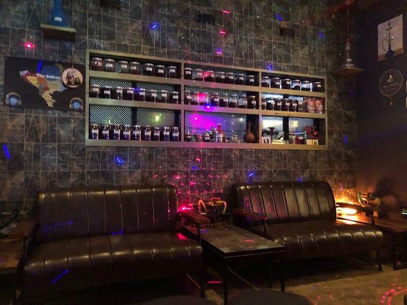 BALKAN CHILL LOUNGE (WINE SHISHA BAR)の店内・料理の写真 3枚目