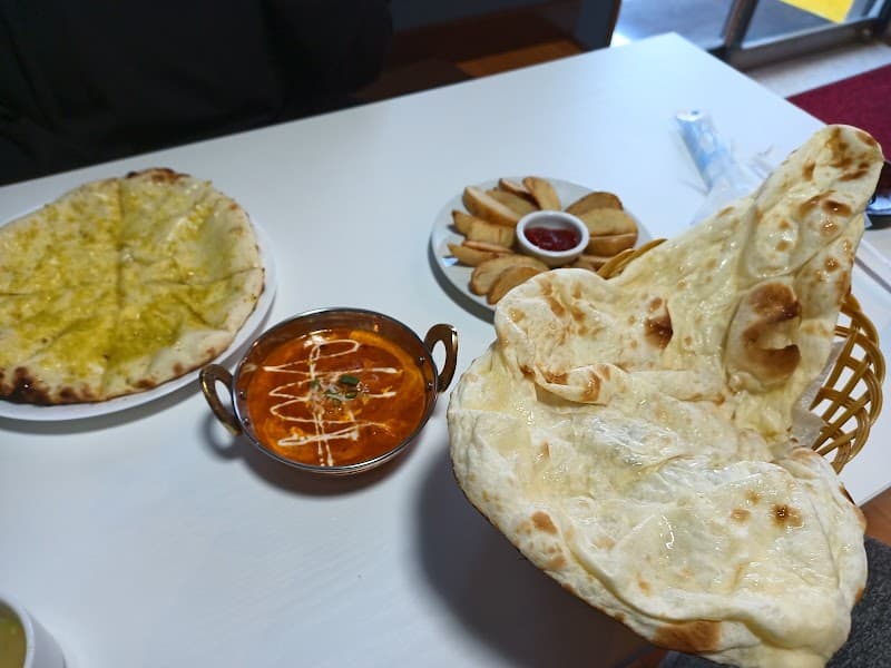 タージ・マハル東予店の店内・料理の写真 2枚目