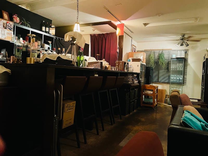 Wine Cafe 用賀 -wine,eats,jazz&books-