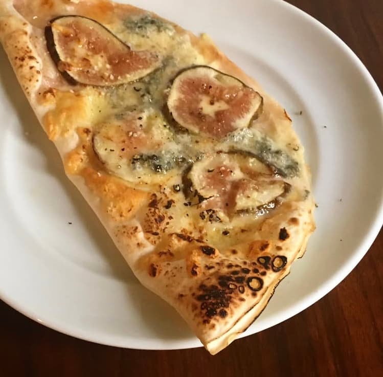 Wine Cafe 用賀 -wine,eats,jazz&books-の店内・料理の写真 2枚目