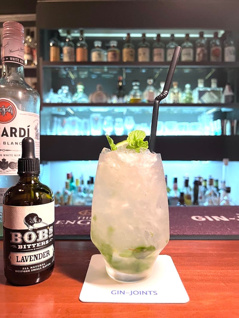 Bar GIN-JOINTSの店内・料理の写真 2枚目