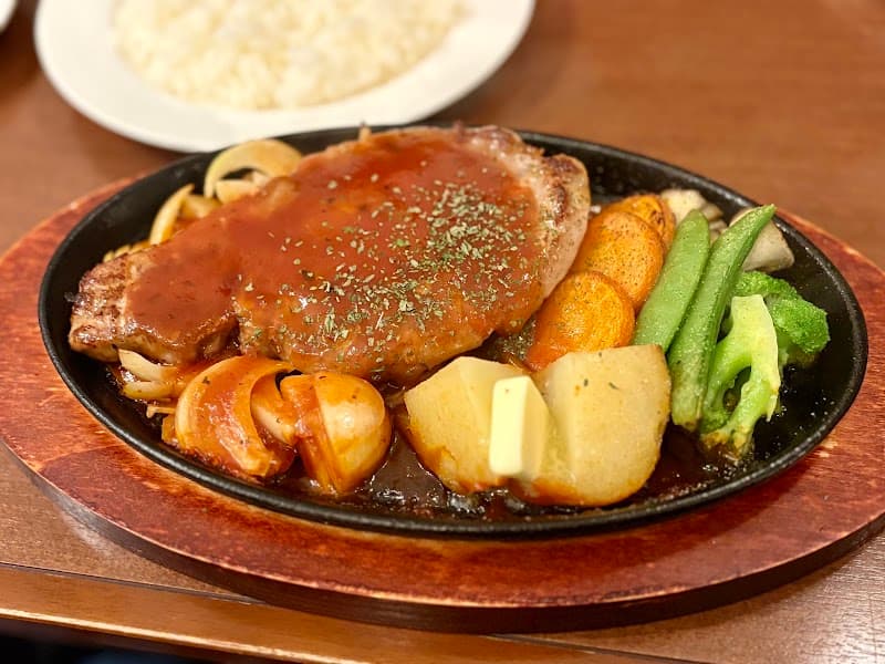 Bistro printemps （ビストロ・プランタン）