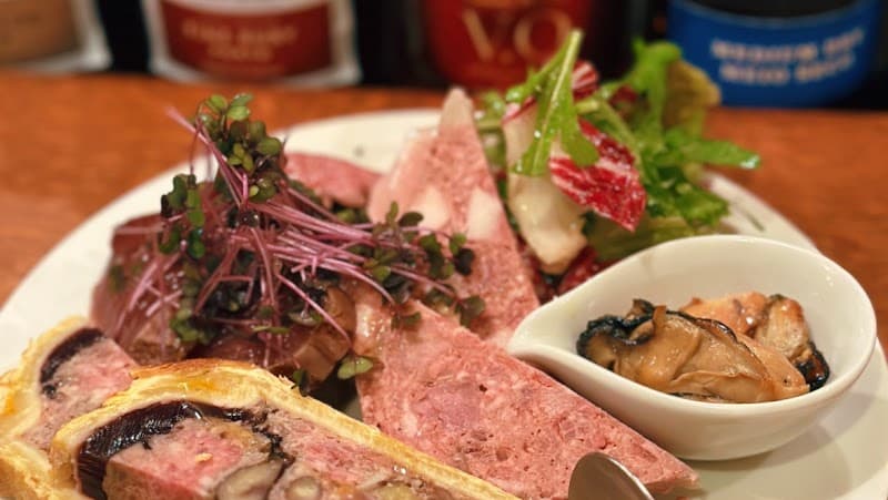 ビストロ パルタジェの店内・料理の写真 2枚目