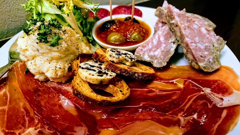 豊洲 KADOYAの店内・料理の写真 2枚目