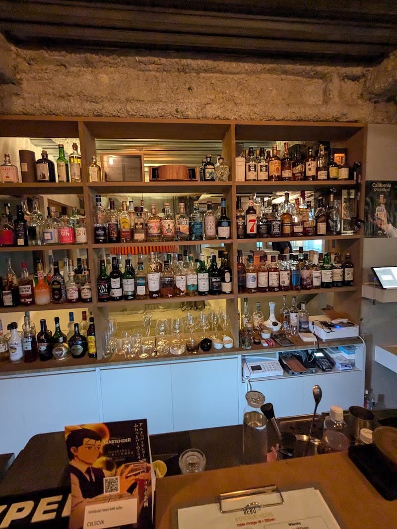 Bar Bebuの店内・料理の写真 3枚目