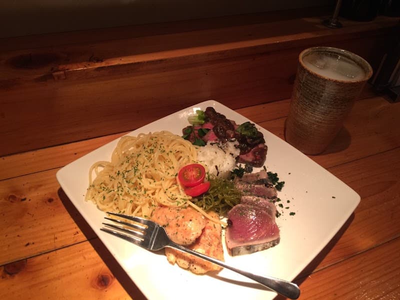 串焼 ビストロ 和み鶏の店内・料理の写真 2枚目
