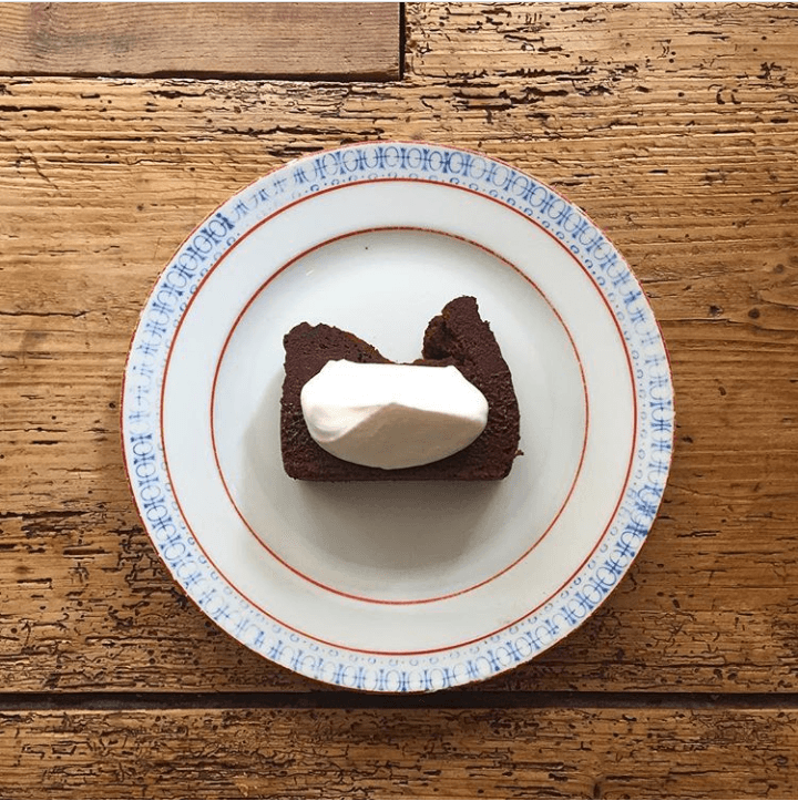 Tearoom Alpes ティールームアルプの店内・料理の写真 2枚目