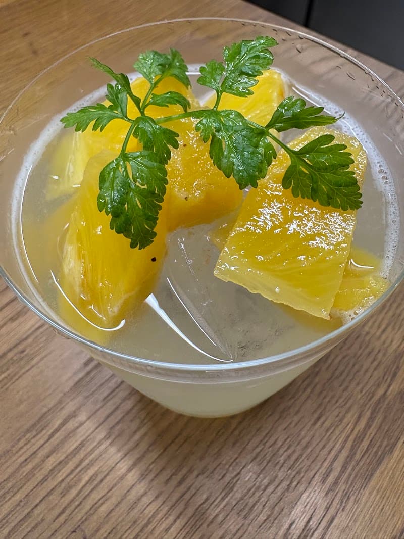 遍く ナチュラルワインと地酒の酒場の店内・料理の写真 3枚目