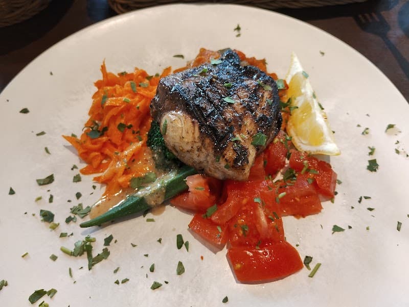 ビストロ アラドゥマンドの店内・料理の写真 3枚目