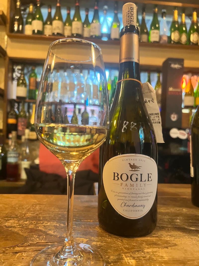 Standing Wine Bar AWAの店内・料理の写真 3枚目