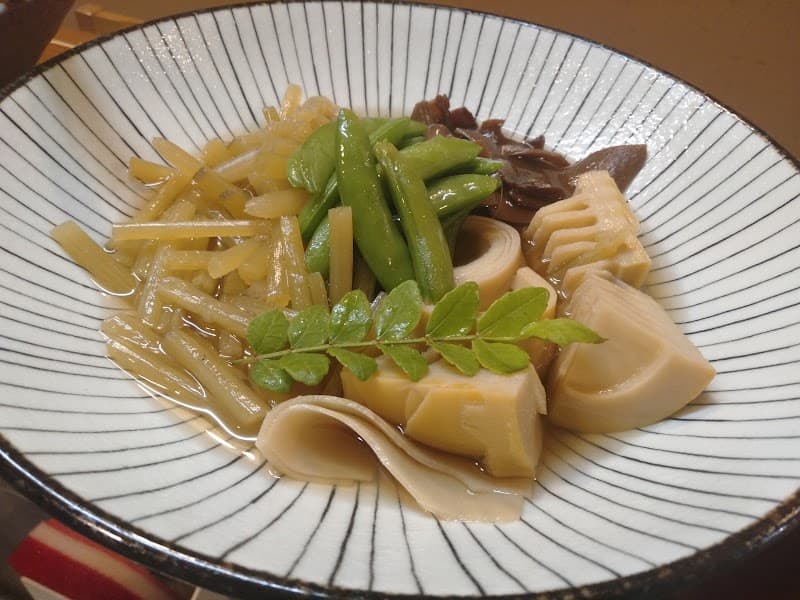 WA BAR KIRI 桐の店内・料理の写真 2枚目