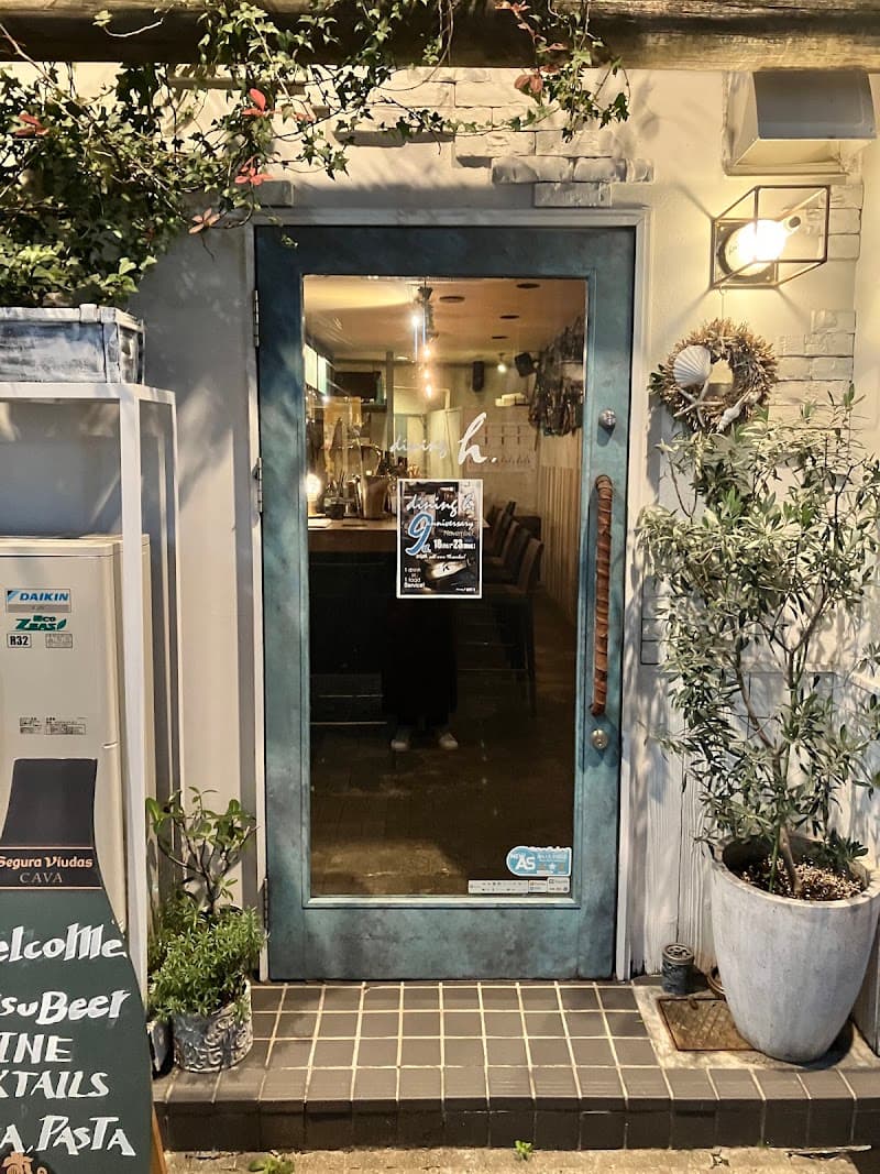 ワインバー ダイニング アッシュ （dining h.）新栄町の店内・料理の写真 3枚目