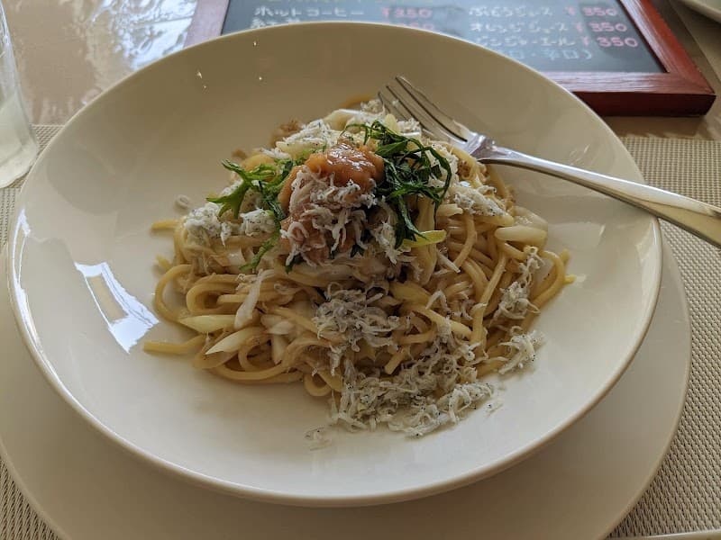 CAFE&BAR サリチェの店内・料理の写真 2枚目