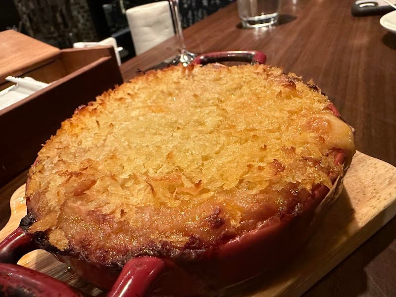 和牛とワイン Bistro A.O【ビストロ アオ】の店内・料理の写真 3枚目