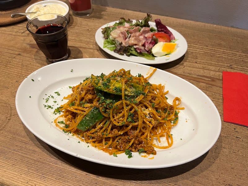 ビストロソングラム新橋店の店内・料理の写真 3枚目
