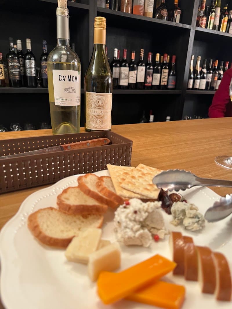 vino e cibo NABURA（カリフォルニアワインバー）の店内・料理の写真 3枚目