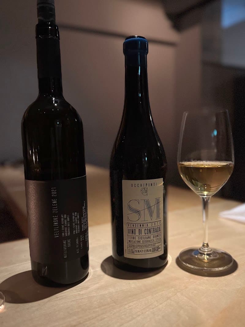Only Natural Wine E.O.M.の店内・料理の写真 3枚目