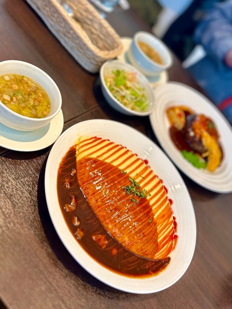 洋食ダイニング ビストロベースの店内・料理の写真 2枚目