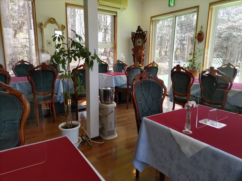 アンサンブル (Restaurant Ensemble)
